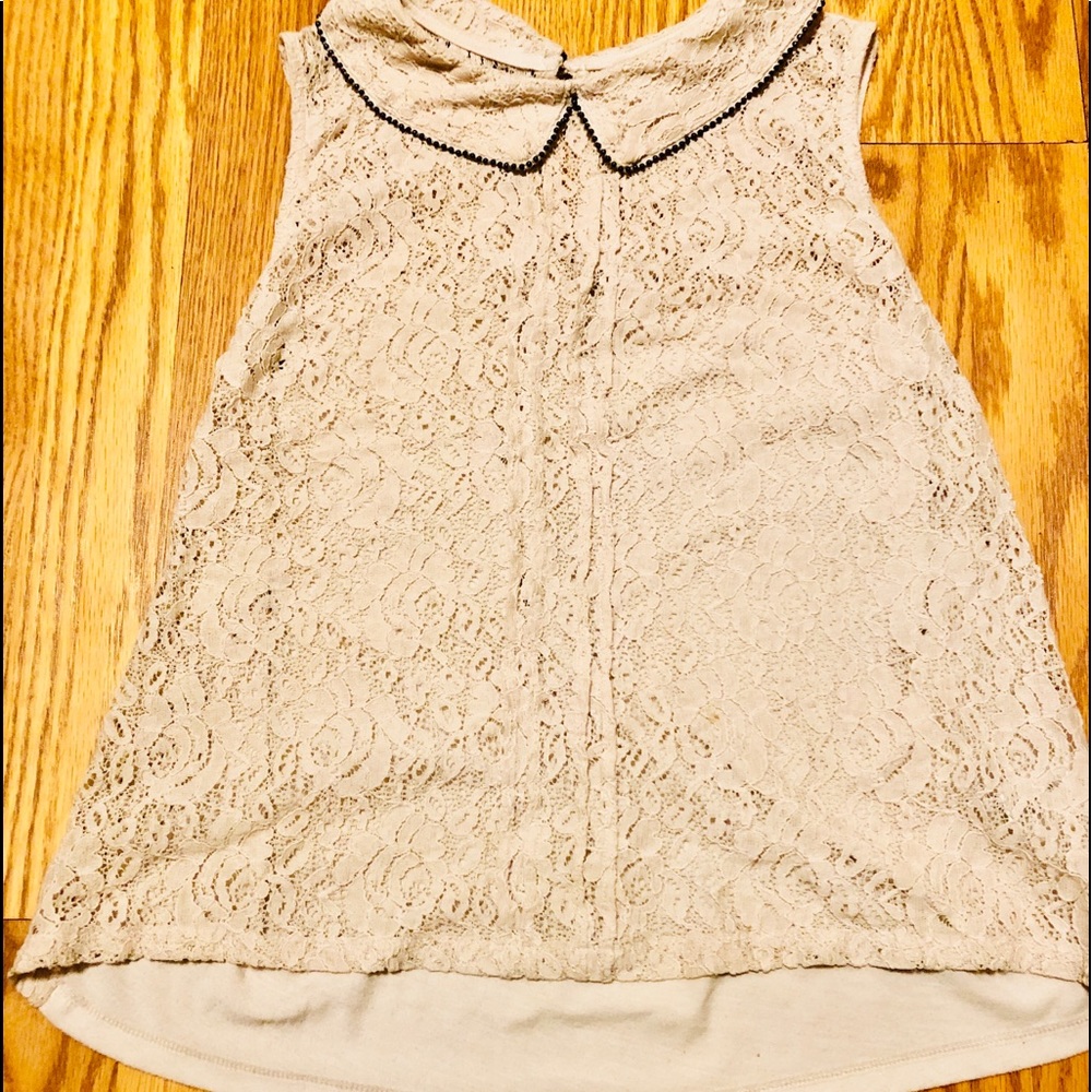 Vera Wang Collared Blouse